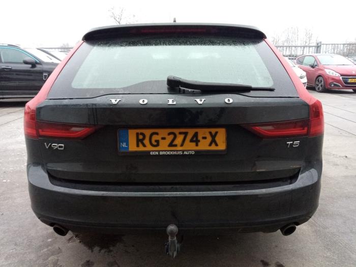 Volvo V90 II 2.0 T5 16V Sloopvoertuig (2017, Grijs)