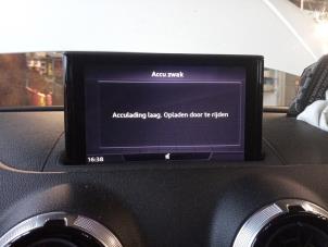 Audi A3 Limousine 1.5 TFSI 16V Sloopvoertuig (2019, Wit)