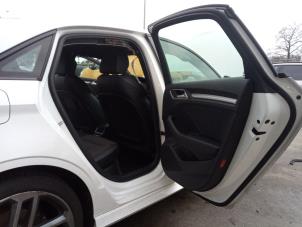 Audi A3 Limousine 1.5 TFSI 16V Sloopvoertuig (2019, Wit)