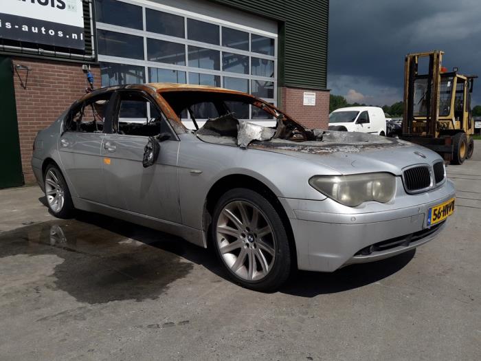 BMW 7 serie 745i,Li 4.4 V8 32V Sloopvoertuig (2002, Grijs)