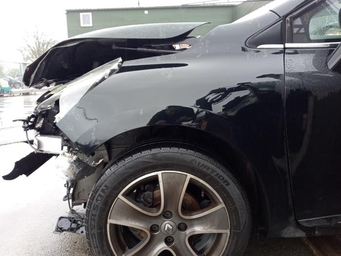 Renault Clio IV 1.5 dCi 90 FAP Sloopvoertuig (2015, Zwart)