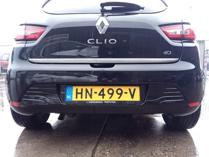 Renault Clio IV 1.5 dCi 90 FAP Sloopvoertuig (2015, Zwart)