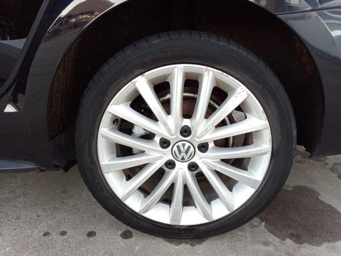 Volkswagen Jetta IV 1.4 TSI Hybrid 16V Sloopvoertuig (2013, Zwart)