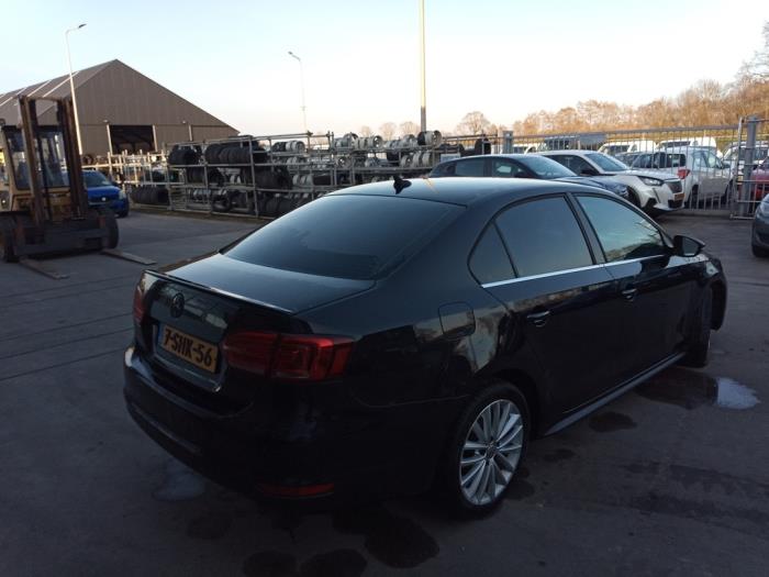 Volkswagen Jetta IV 1.4 TSI Hybrid 16V Sloopvoertuig (2013, Zwart)