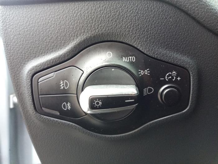 Audi Q5 2.0 TDI 16V Quattro Sloopvoertuig (2014, Grijs)