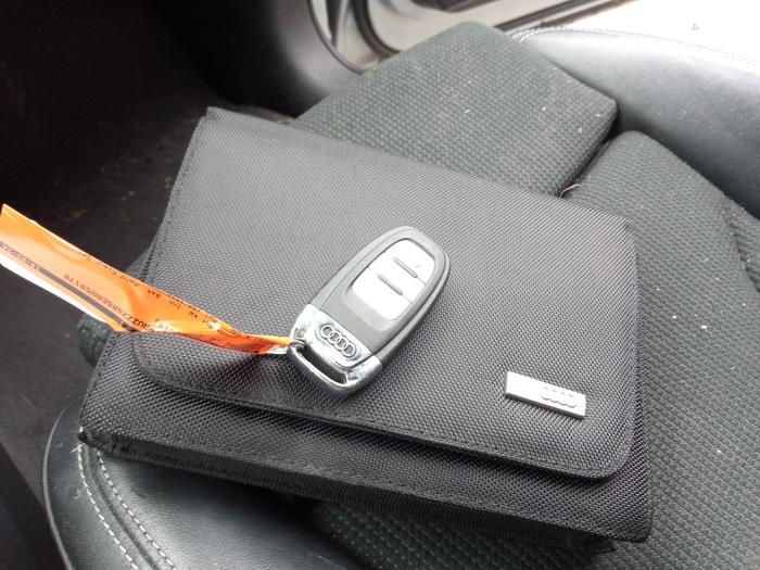 Audi Q5 2.0 TDI 16V Quattro Sloopvoertuig (2014, Grijs)