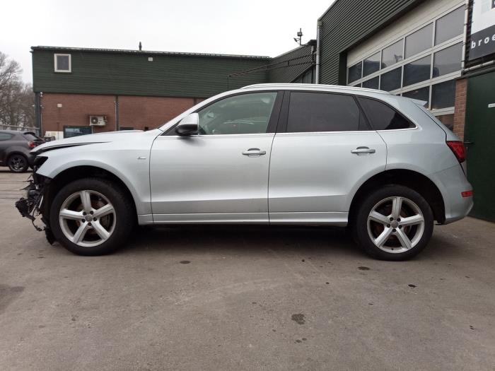 Audi Q5 2.0 TDI 16V Quattro Sloopvoertuig (2014, Grijs)