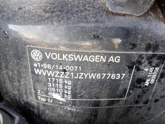 Volkswagen Golf IV 2.0 Sloopvoertuig (2000, Zwart)