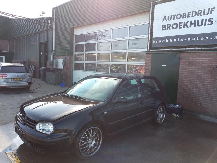 Volkswagen Golf IV 2.0 Sloopvoertuig (2000, Zwart)
