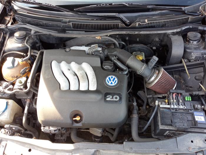 Volkswagen Golf IV 2.0 Sloopvoertuig (2000, Zwart)