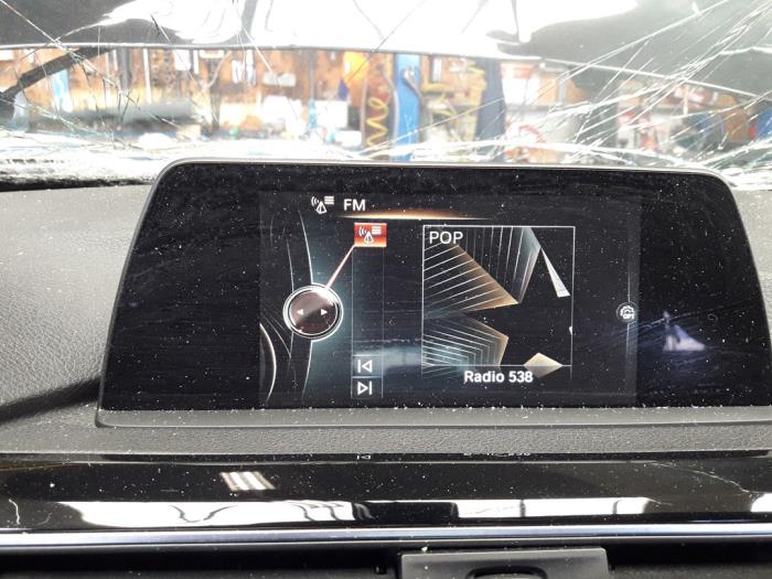 BMW 3 serie 320d 2.0 16V EfficientDynamicsEdition Sloopvoertuig (2017, Zwart)