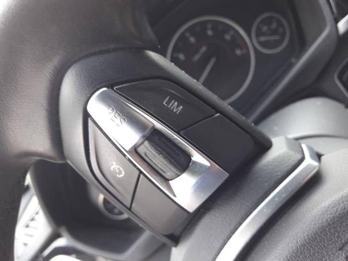 BMW 3 serie 320d 2.0 16V EfficientDynamicsEdition Sloopvoertuig (2017, Zwart)