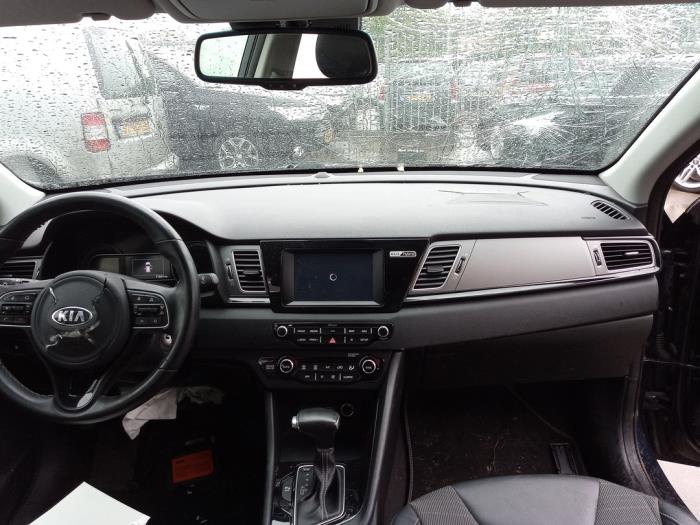 Kia Niro I 1.6 GDI Hybrid Sloopvoertuig (2018, Blauw)