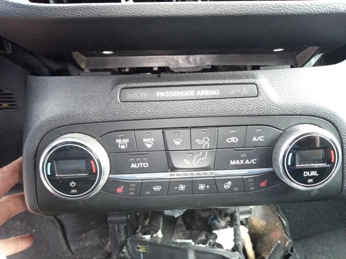 Ford Focus 4 Wagon 1.0 Ti-VCT EcoBoost 12V 125 Sloopvoertuig (2020, Blauw)