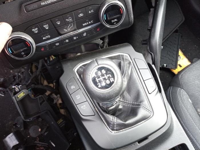 Ford Focus 4 Wagon 1.0 Ti-VCT EcoBoost 12V 125 Sloopvoertuig (2020, Blauw)