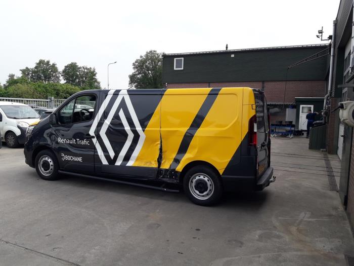 Renault Trafic 2.0 dCi 16V 130 Sloopvoertuig (2023, Grijs)