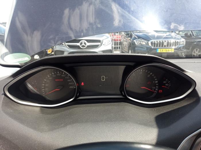 Peugeot 308 SW 1.6 BlueHDi 120 Sloopvoertuig (2015, Blauw)