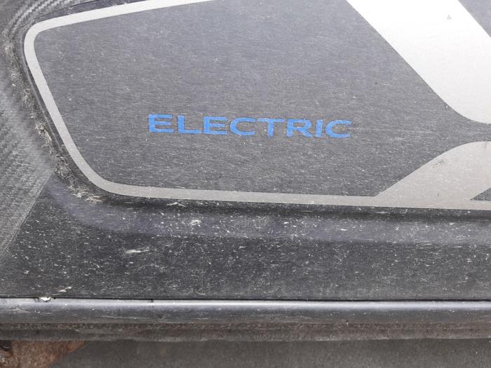 Dacia Spring 45 Sloopvoertuig (2022, Zwart)