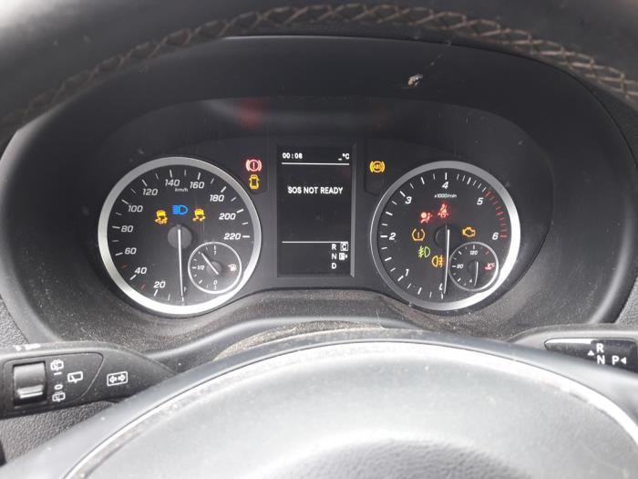 Mercedes Vito 2.2 119 CDI 16V BlueTEC Sloopvoertuig (2020, Grijs)