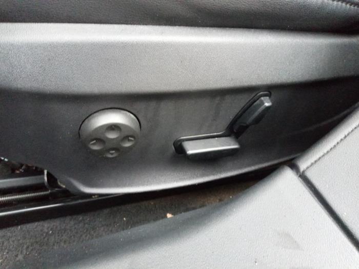 Tesla Model S P85 Sloopvoertuig (2013, Zwart)