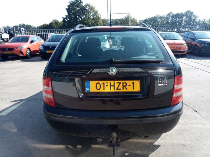 Skoda Fabia 1.9 TDi Sloopvoertuig (2006, Zwart)