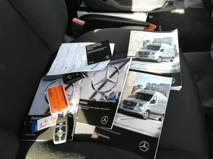 Mercedes Sprinter 3,5t 311 CDI 2.0 D RWD Sloopvoertuig (2023, Wit)