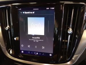 Volvo V60 II 2.0 B3 16V Mild Hybrid Sloopvoertuig (2022, Zwart)