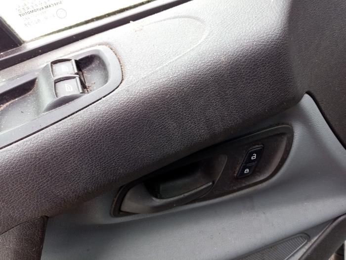 Ford Transit Custom 2.0 TDCi 16V Eco Blue 105 Sloopvoertuig (2018, Wit)