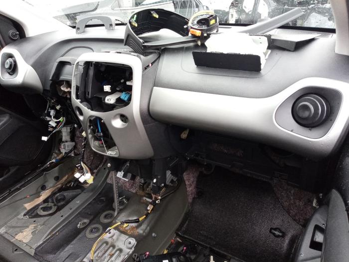 Citroen C1 1.0 Vti 68 12V Sloopvoertuig (2017, Zwart)