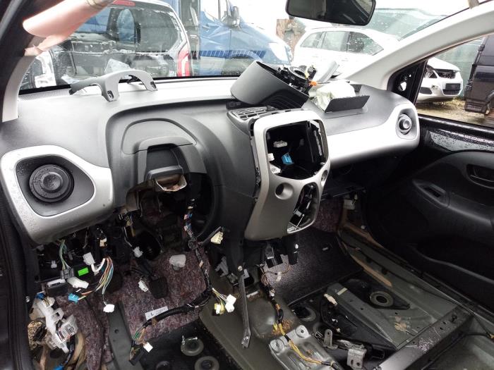 Citroen C1 1.0 Vti 68 12V Sloopvoertuig (2017, Zwart)