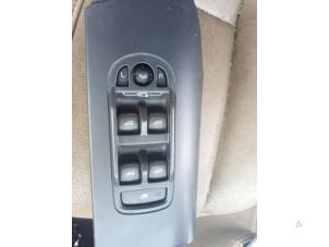 Landrover Freelander II 2.2 tD4 16V Sloopvoertuig (2012, Graniet)