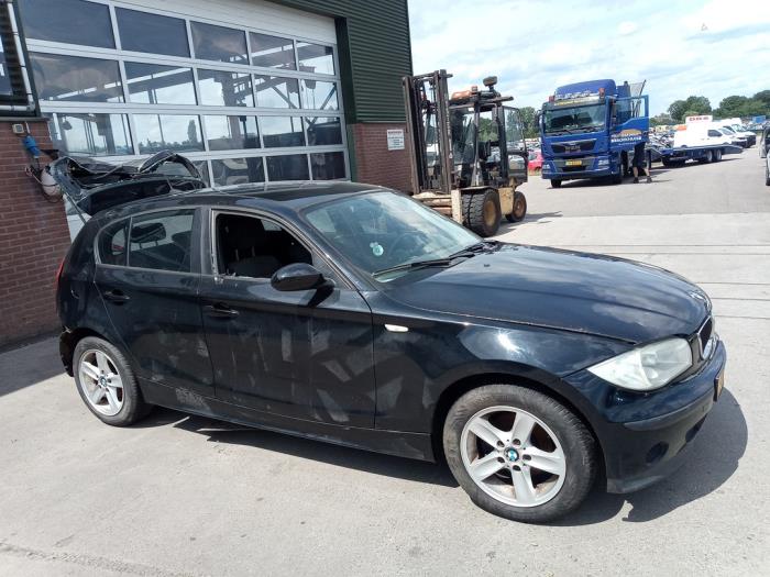 BMW 1 serie 116i 1.6 16V Sloopvoertuig (2005, Zwart)