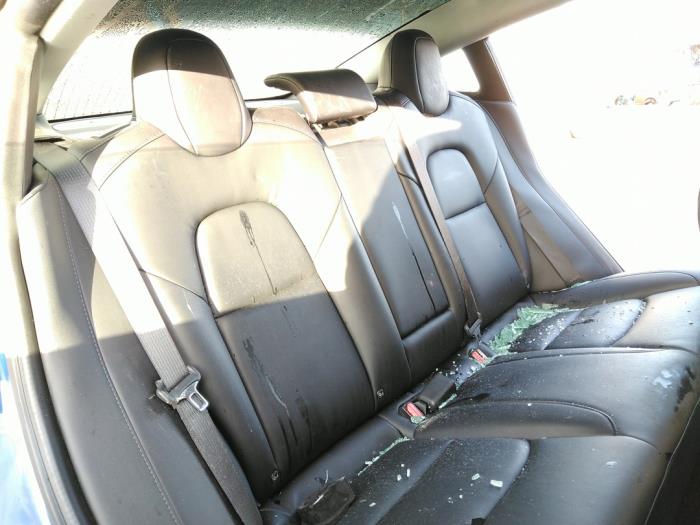 Tesla Model 3 Long Range AWD 75 kWh Sloopvoertuig (2019, Blauw)