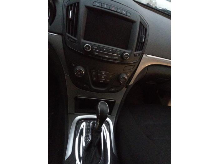 Opel Insignia Sports Tourer 2.0 CDTI 16V 4x4 Sloopvoertuig (2014, Wit)