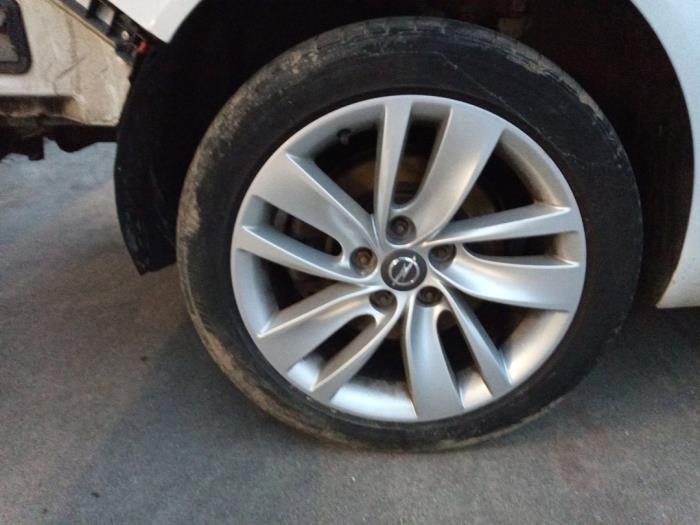 Opel Insignia Sports Tourer 2.0 CDTI 16V 4x4 Sloopvoertuig (2014, Wit)