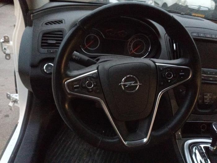 Opel Insignia Sports Tourer 2.0 CDTI 16V 4x4 Sloopvoertuig (2014, Wit)