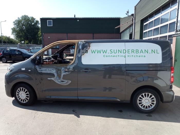 Toyota ProAce 1.6 D-4D 115 16V Worker Sloopvoertuig (2018, Grijs)