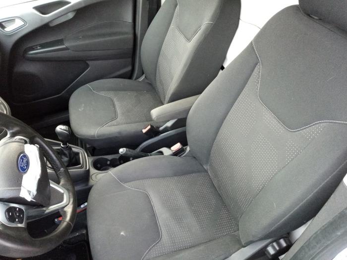 Ford Transit Courier 1.5 TDCi 75 Sloopvoertuig (2019, Zwart)