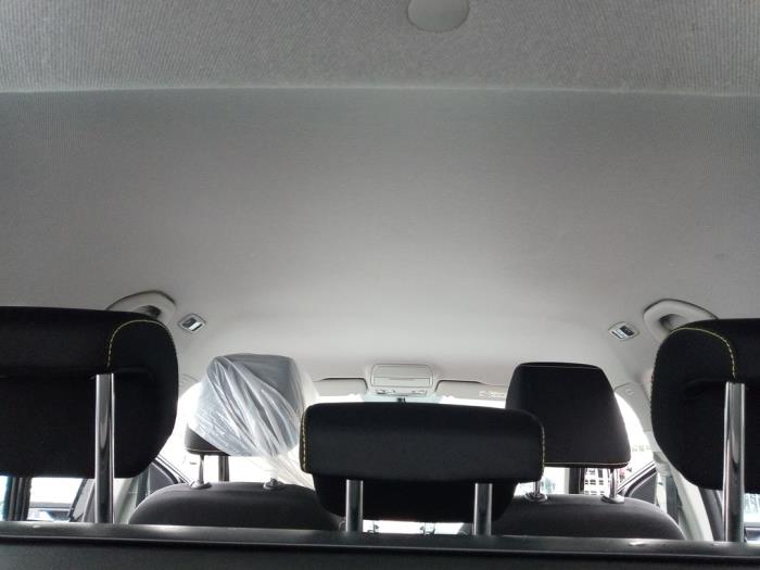 Skoda Fabia III Combi 1.0 TSI 12V Sloopvoertuig (2019, Zwart)