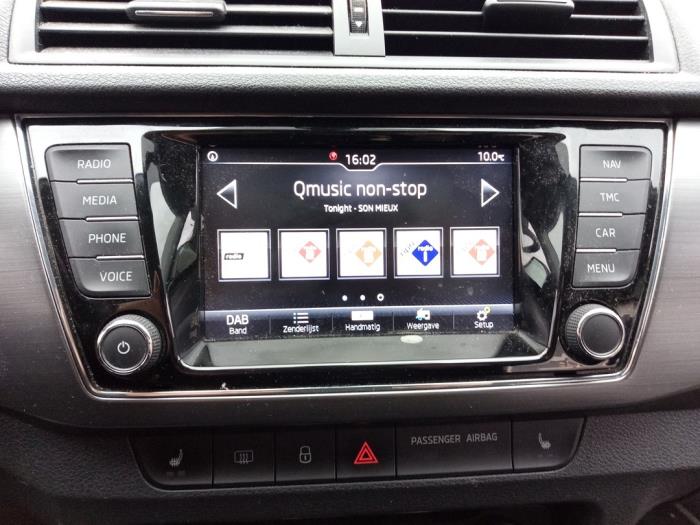 Skoda Fabia III Combi 1.0 TSI 12V Sloopvoertuig (2019, Zwart)