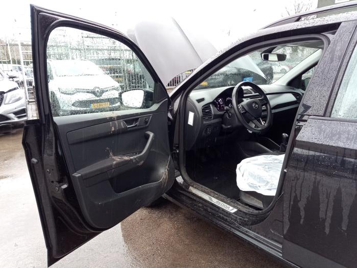 Skoda Fabia III Combi 1.0 TSI 12V Sloopvoertuig (2019, Zwart)