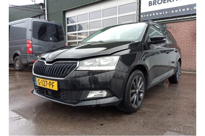 Skoda Fabia III Combi 1.0 TSI 12V Sloopvoertuig (2019, Zwart)