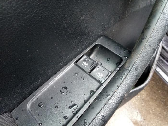 Skoda Fabia III Combi 1.0 TSI 12V Sloopvoertuig (2019, Zwart)