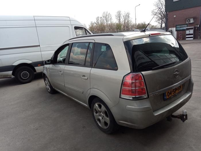 Opel Zafira 1.8 16V Ecotec Sloopvoertuig (2006, Grijs)