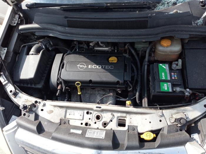 Opel Zafira 1.8 16V Ecotec Sloopvoertuig (2006, Grijs)