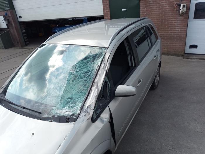 Opel Zafira 1.8 16V Ecotec Sloopvoertuig (2006, Grijs)