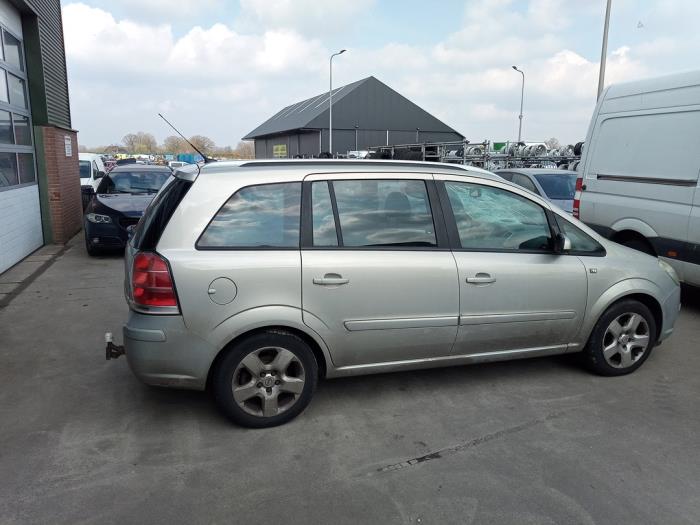Opel Zafira 1.8 16V Ecotec Sloopvoertuig (2006, Grijs)