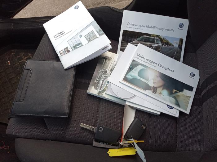 Volkswagen Golf VII 1.0 TSI 12V BlueMotion Sloopvoertuig (2016, Blauw)