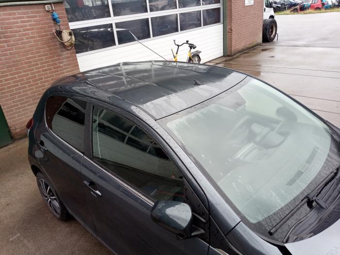 Peugeot 108 1.0 12V Sloopvoertuig (2015, Grijs)