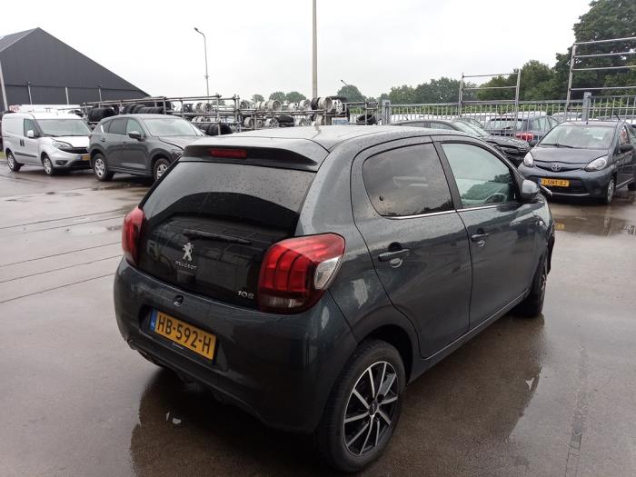 Peugeot 108 1.0 12V Sloopvoertuig (2015, Grijs)